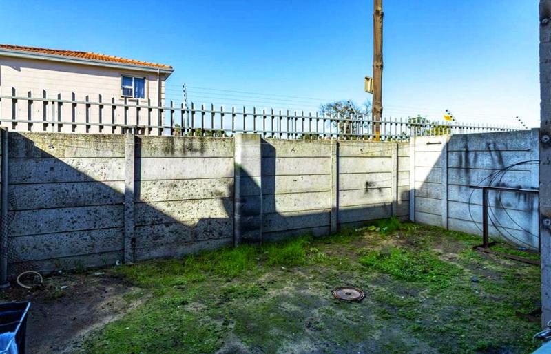 2 Bedroom Property for Sale in Belmont Park Western Cape